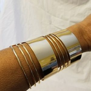 Golden Women Bangle